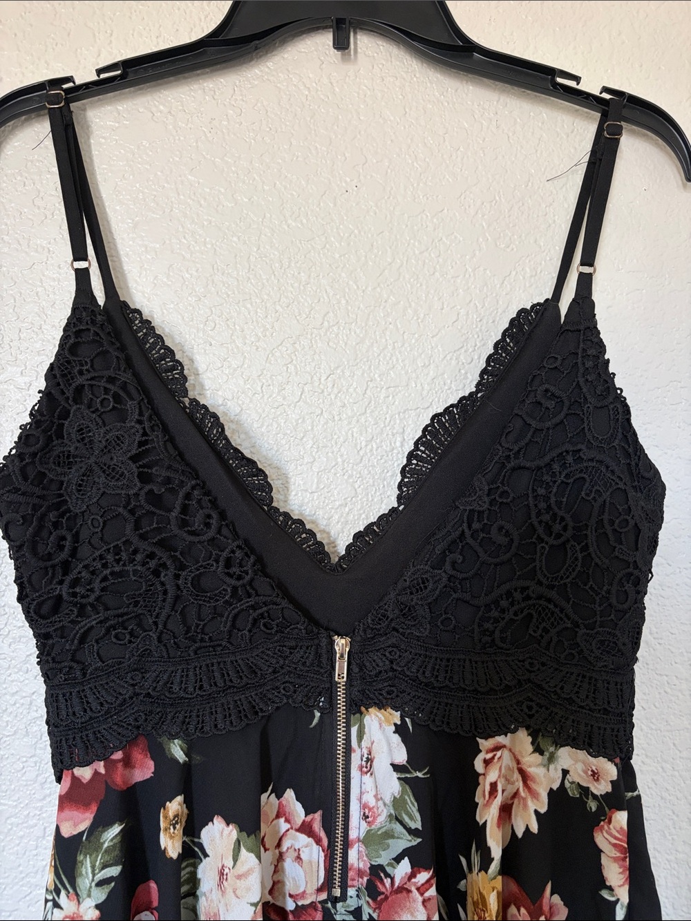 Haute Monde Black Floral Lace Mini Dress - Picture 7 of 10
